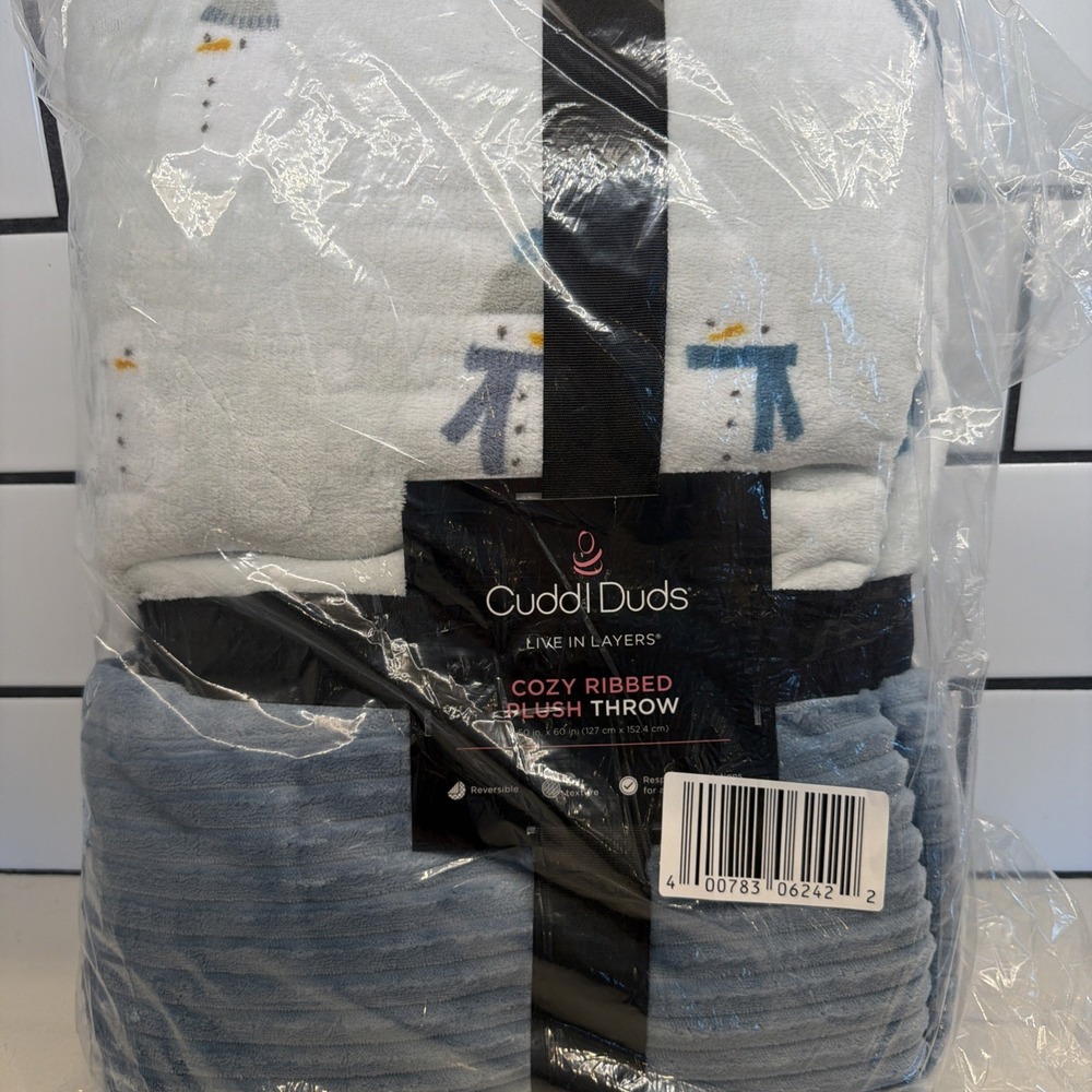 Cuddl Duds Cozy Plush Sherpa Throw Blanket Ribbed Snowman 50in by 60in Blue NEW